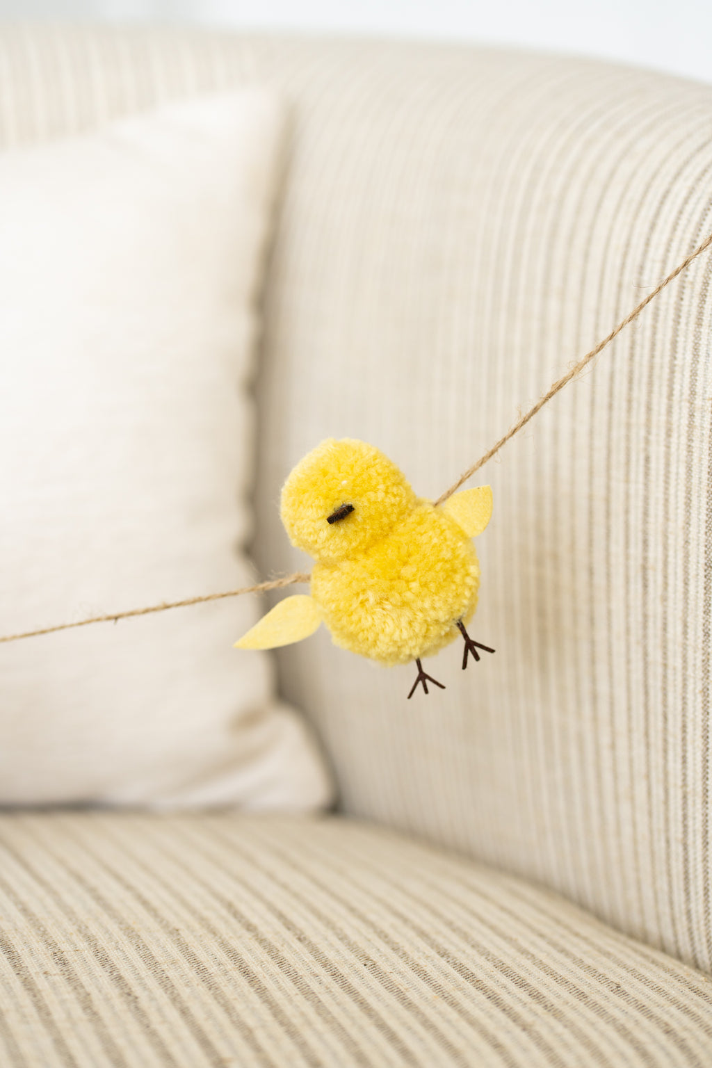 5ft Pom Pom Garland - Bunny and Chick | Bunnies and Blooms Collection