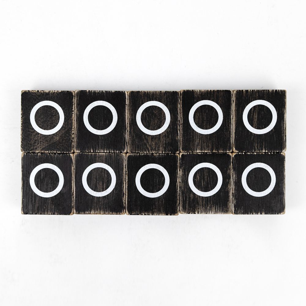 Wood Letter Tiles - "O" Black & White (Set of 10) | Letterboard Collection