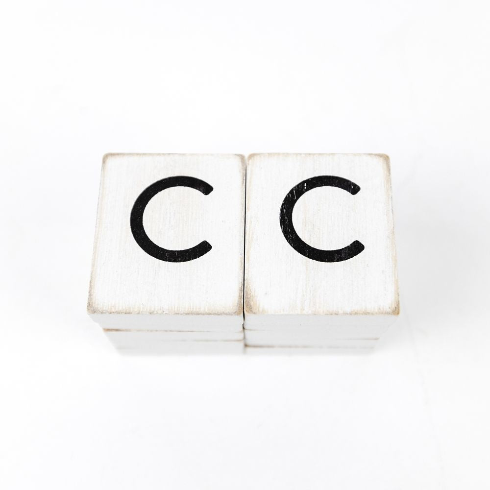 1.5x1.75x.25 wd letter tile s/10 (C) wh/bk