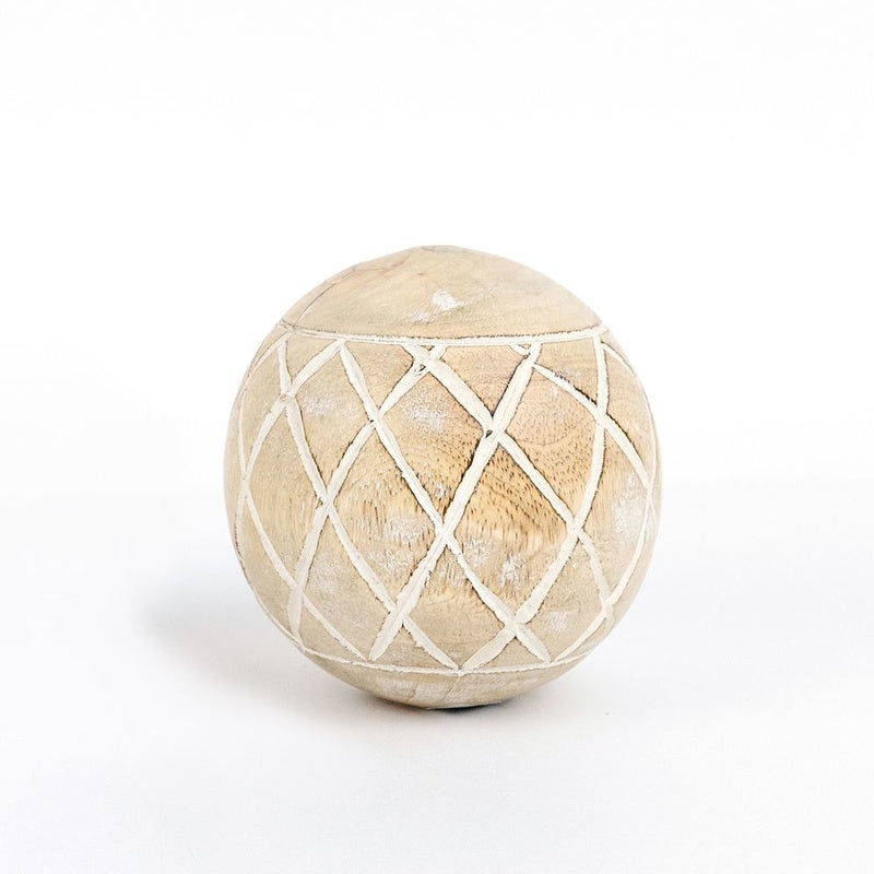 4" X 4" X 4" Mango Wood Ball (Diamond Pattern) Natural/White