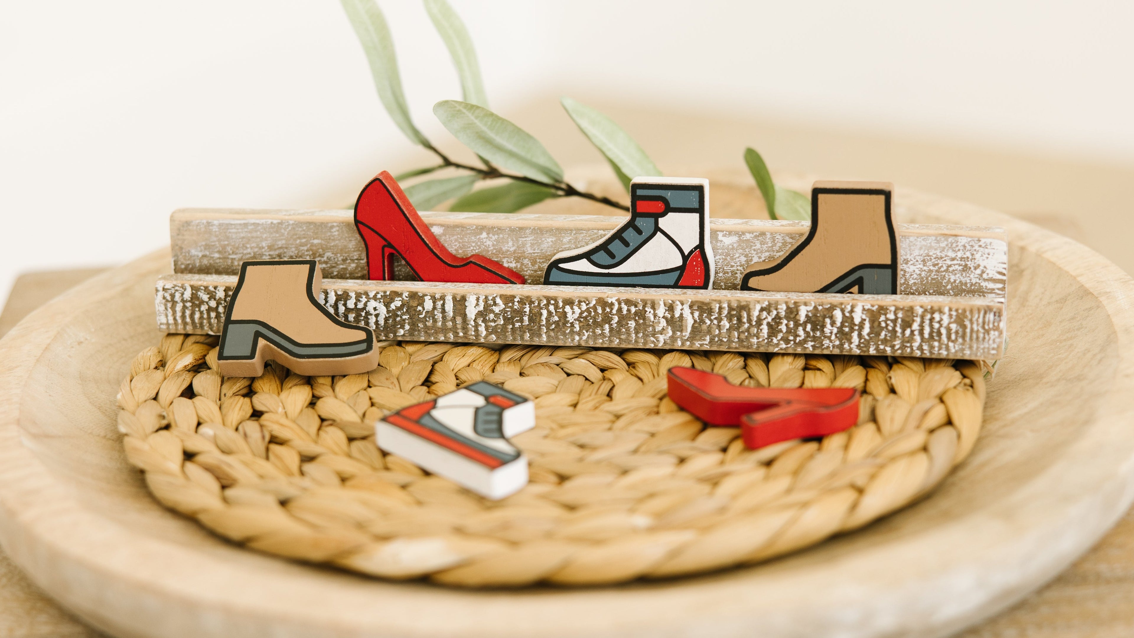 Letterboard Wood Shape Icons - Shoe (Set of 6)
