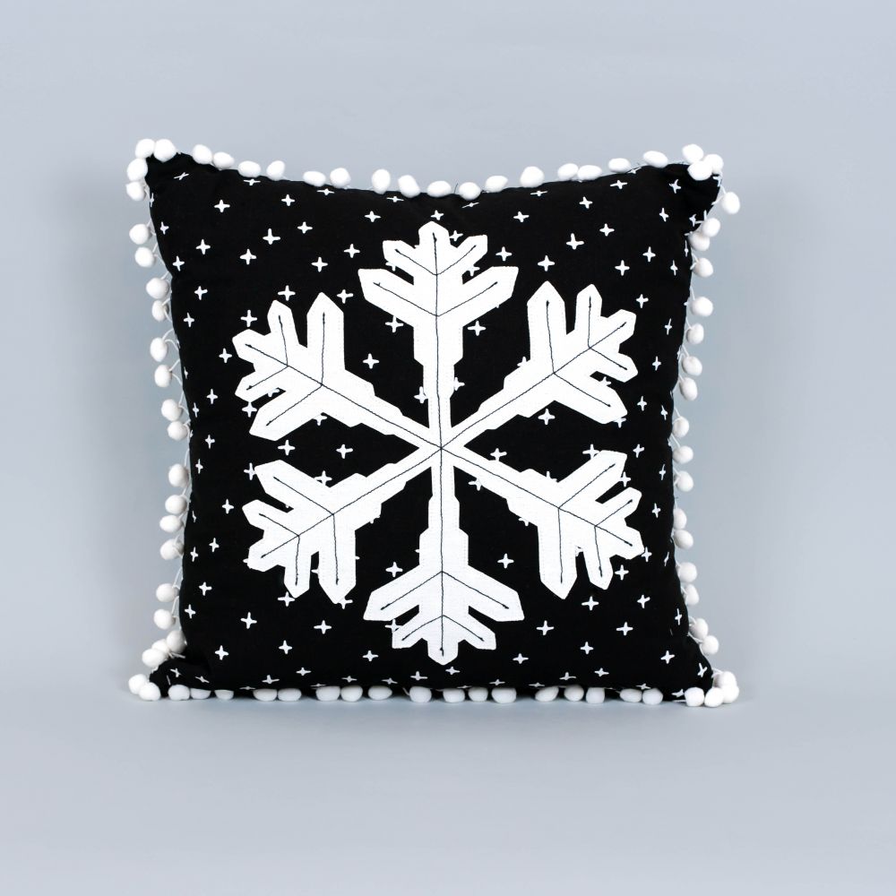 13" Reversible Linen Pillow - Snowflake | Black and White