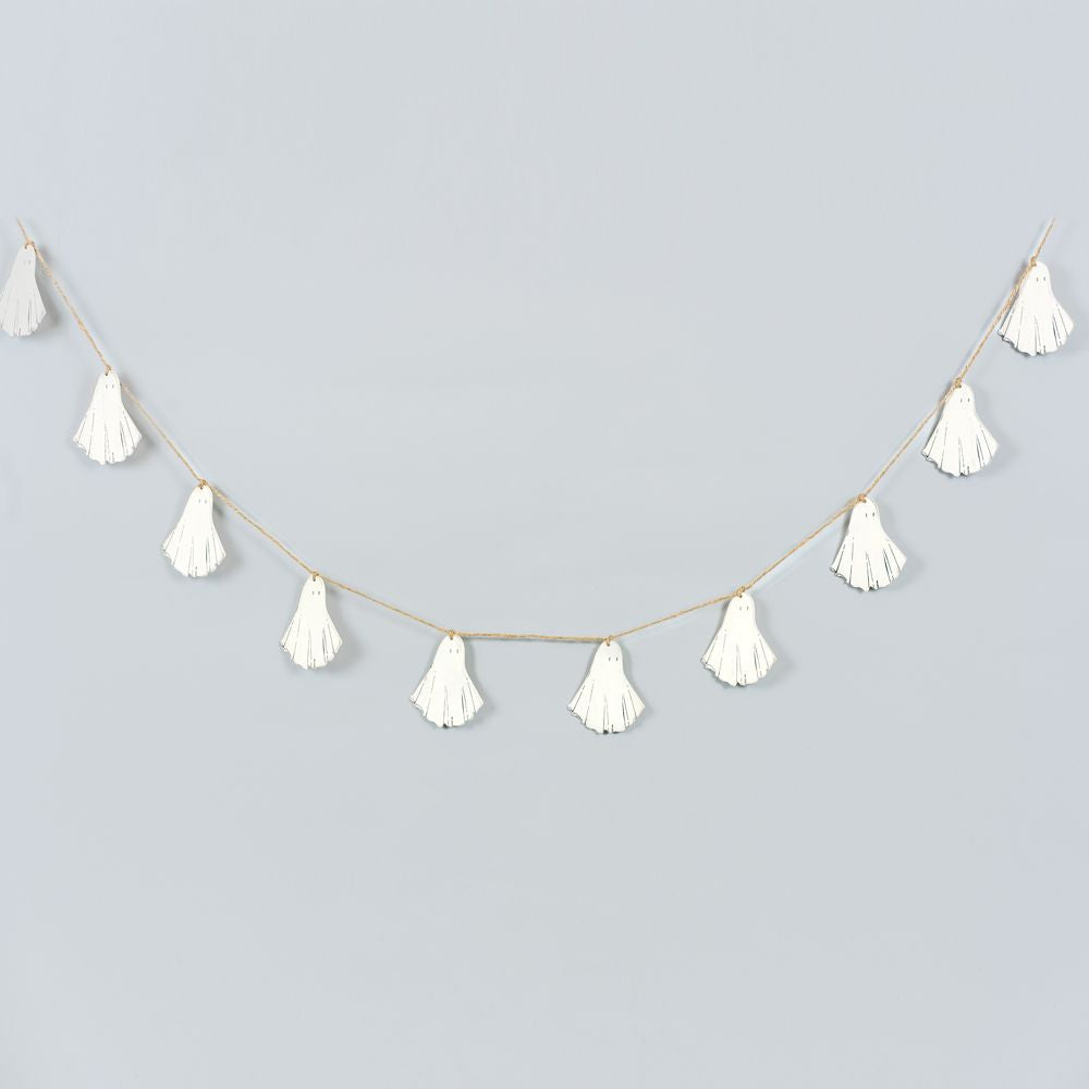 60x4x.15 wood garland (GHOST) wh/bk