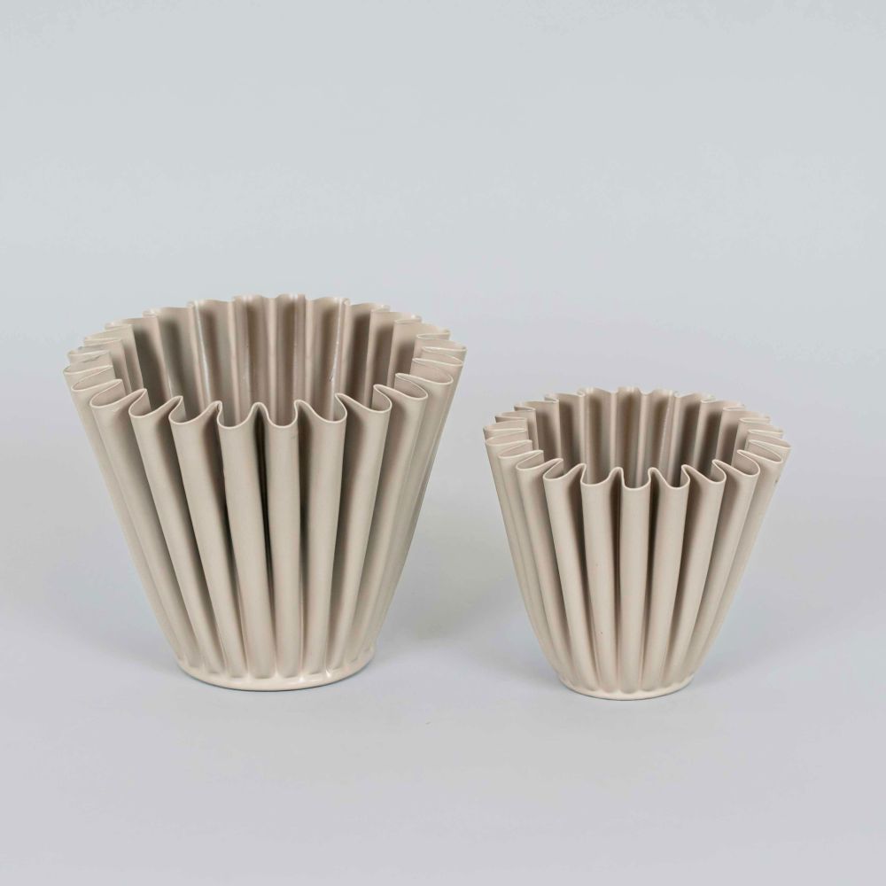 Set of 2 Nesting Iron Votives - Tan | 6x5x6 and 5x4x5