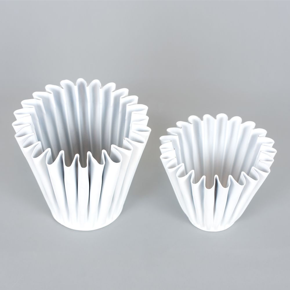 6x5x6, 5x4x5 iron nested curve votive s/2 (LARGE/SMALL) white