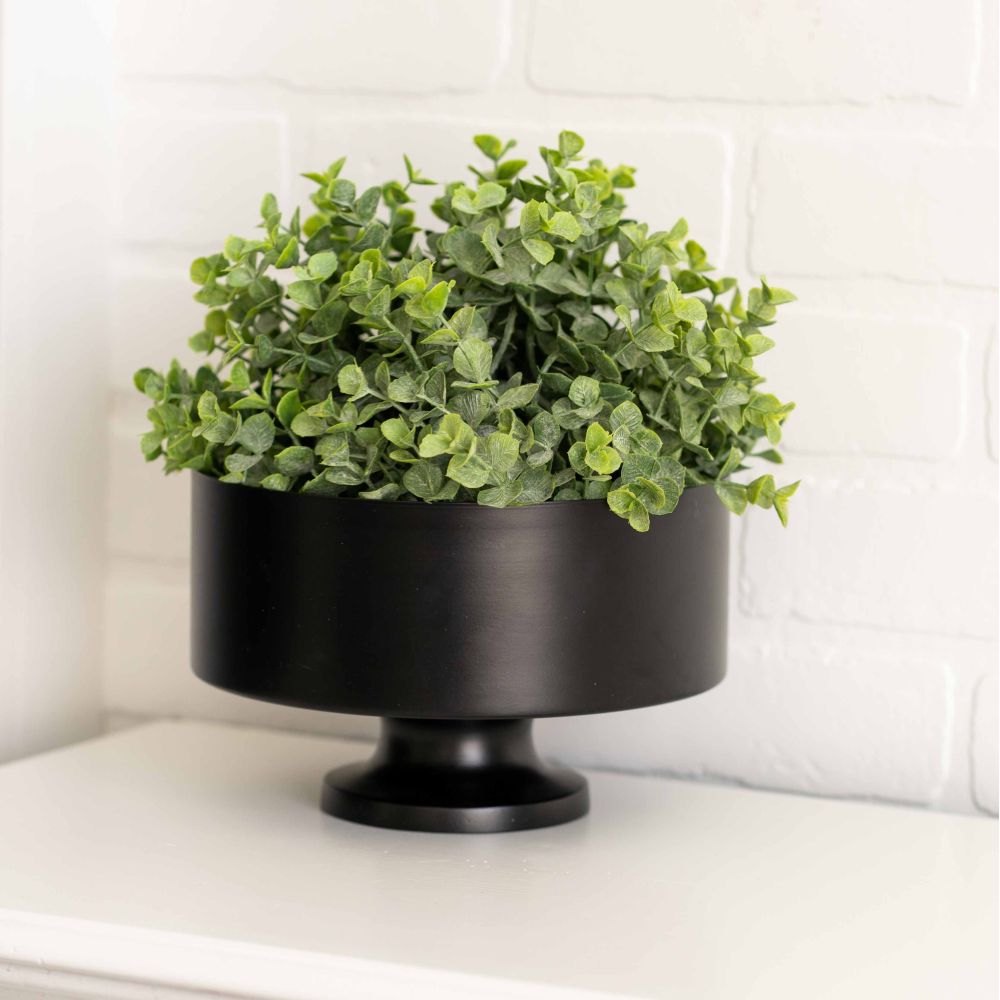8x5x8 iron fruit bowl, black