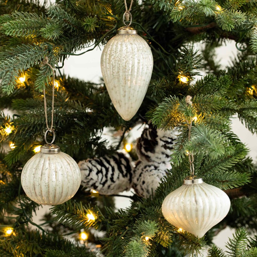 3x3x3 glass ornaments s/3, silver