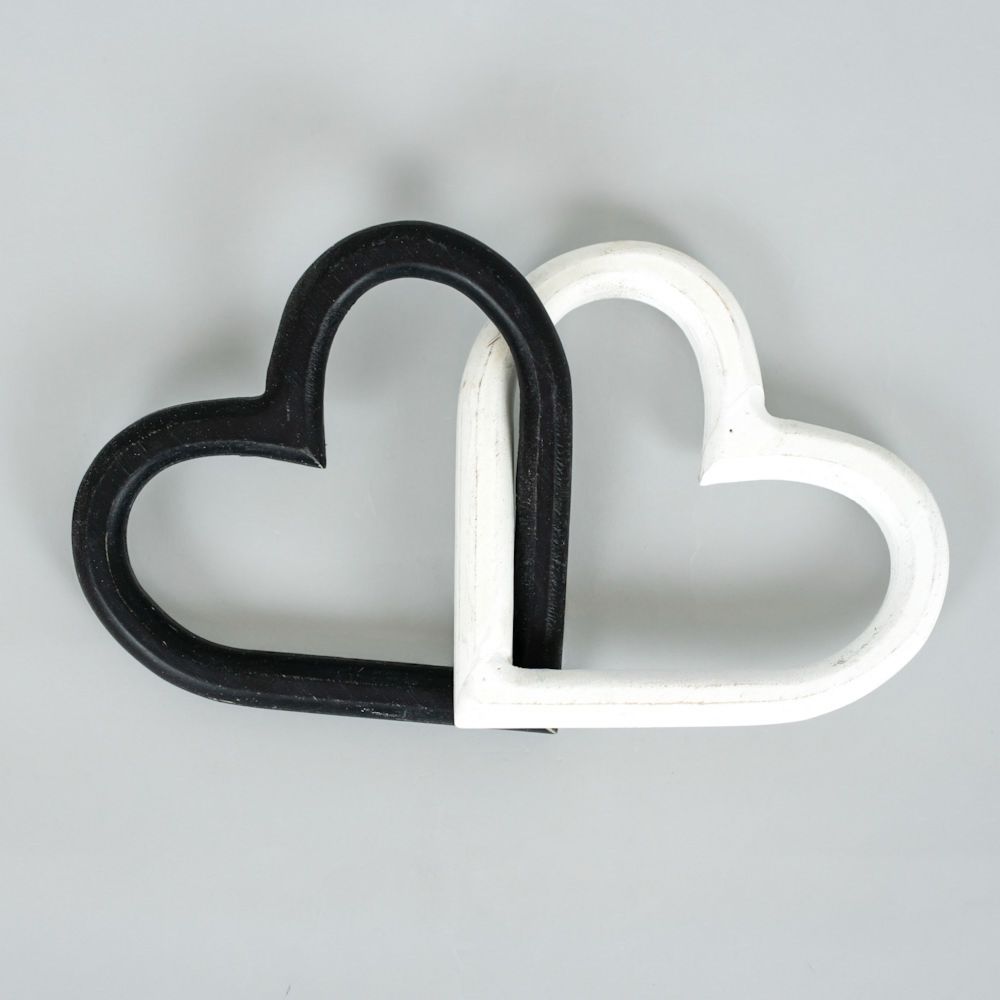 9x5x1.25 wood chunky chain (HEARTS) bk/wh