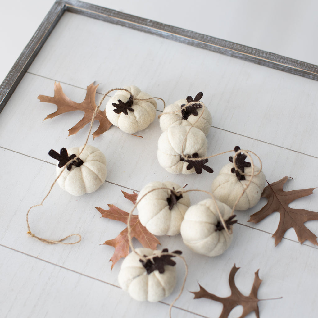 60" Felt Garland - Pumpkins | Cream