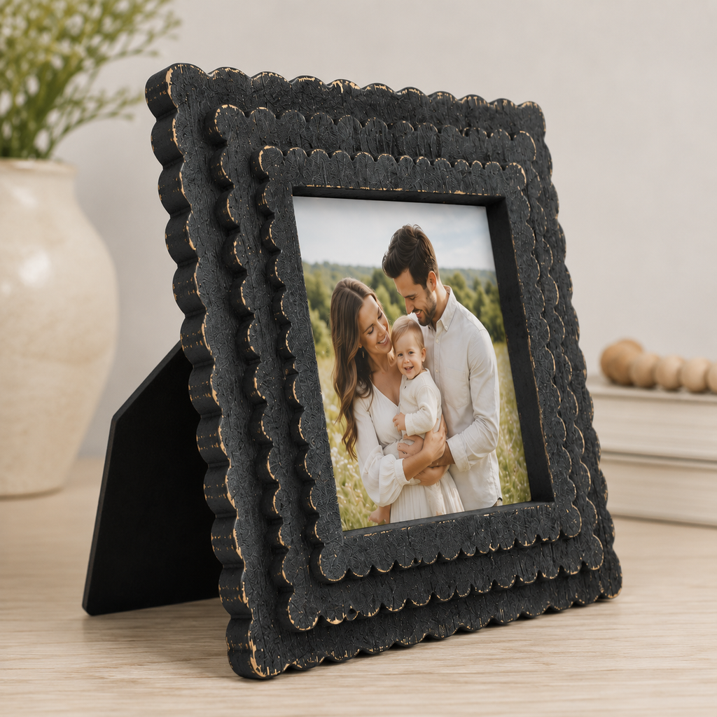 6" Scalloped Picture Frame - Black | Holds 4x4 Photo