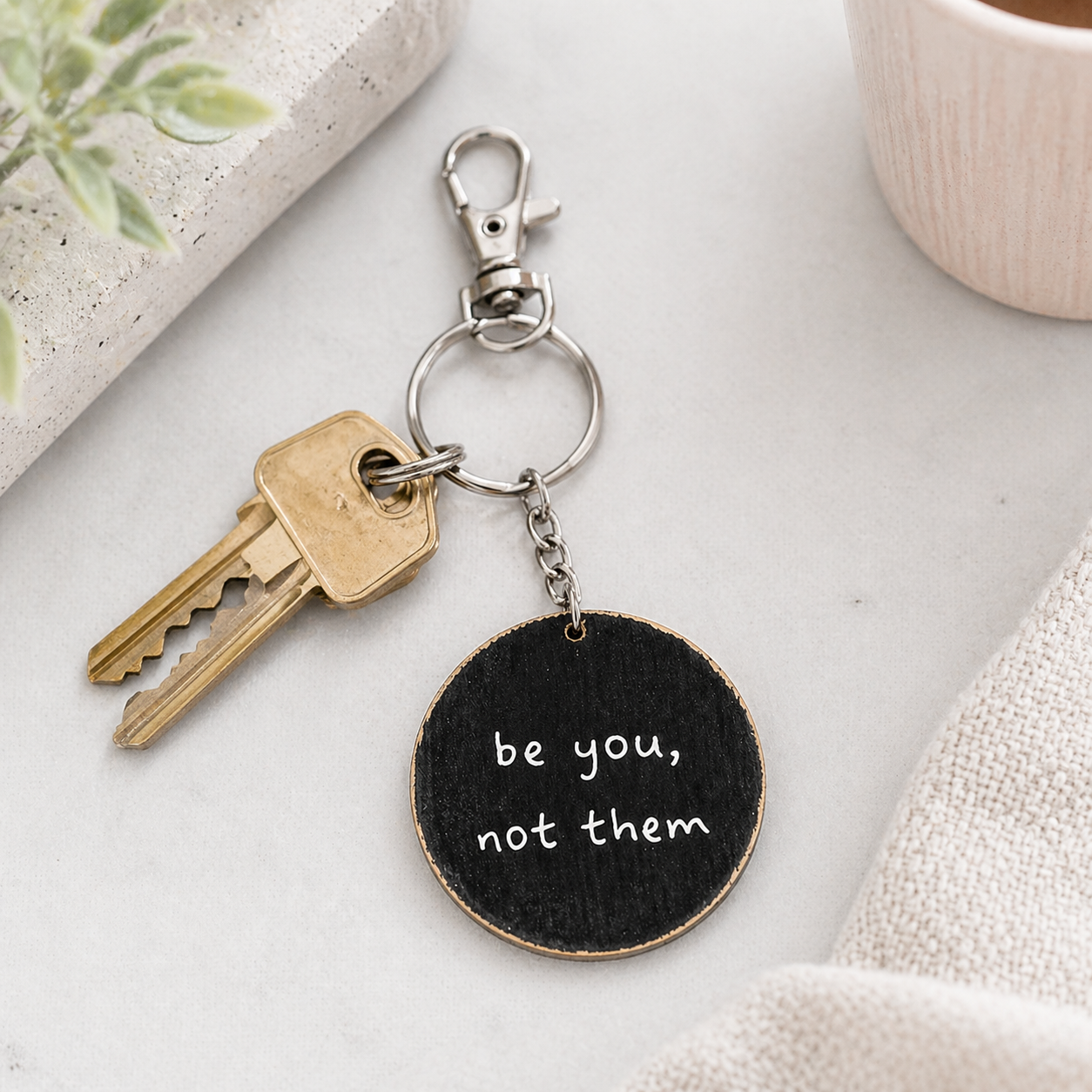 2" Reversible Wood Keychain - Be You/Flower