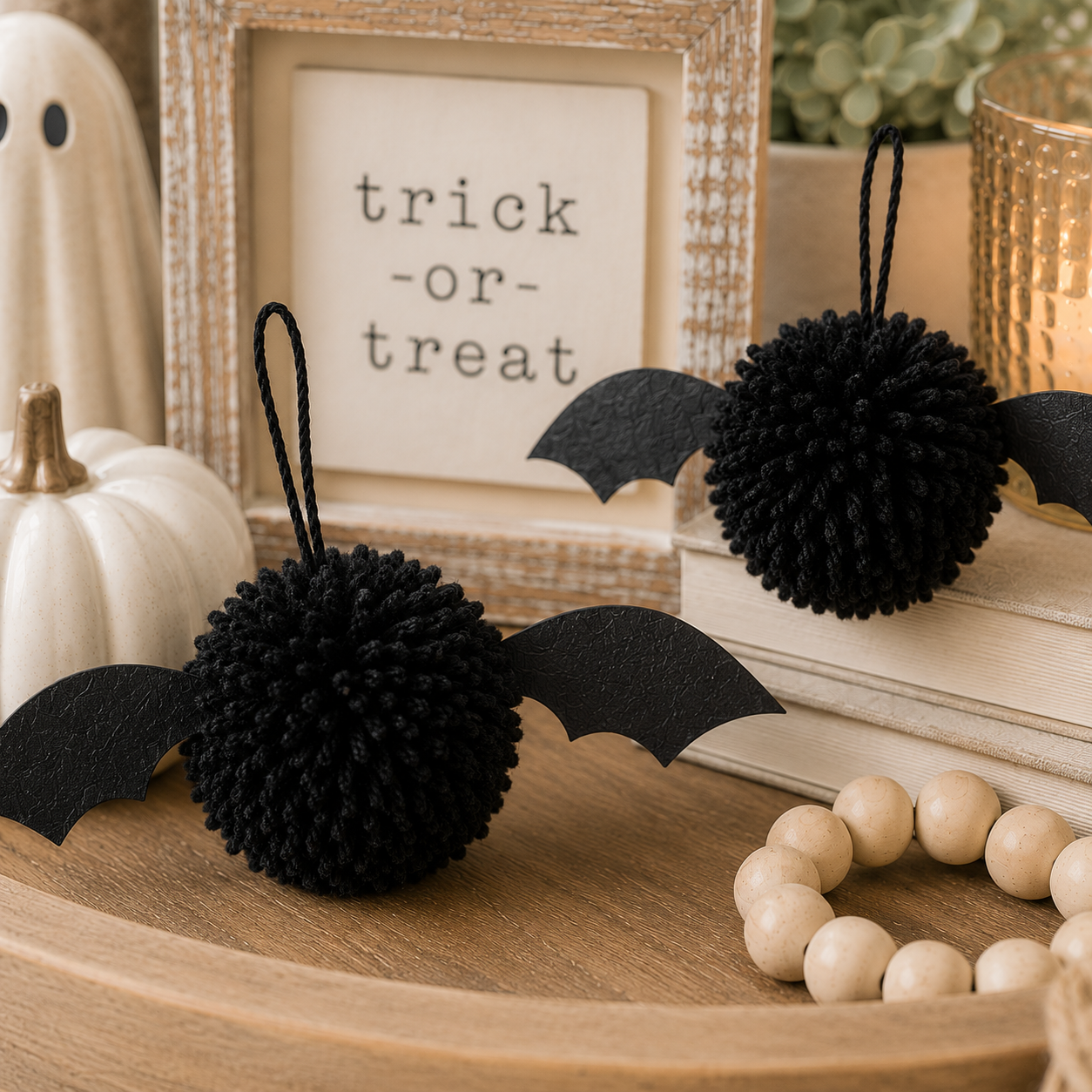 Pom Pom Bats Set - Black (2" & 4")
