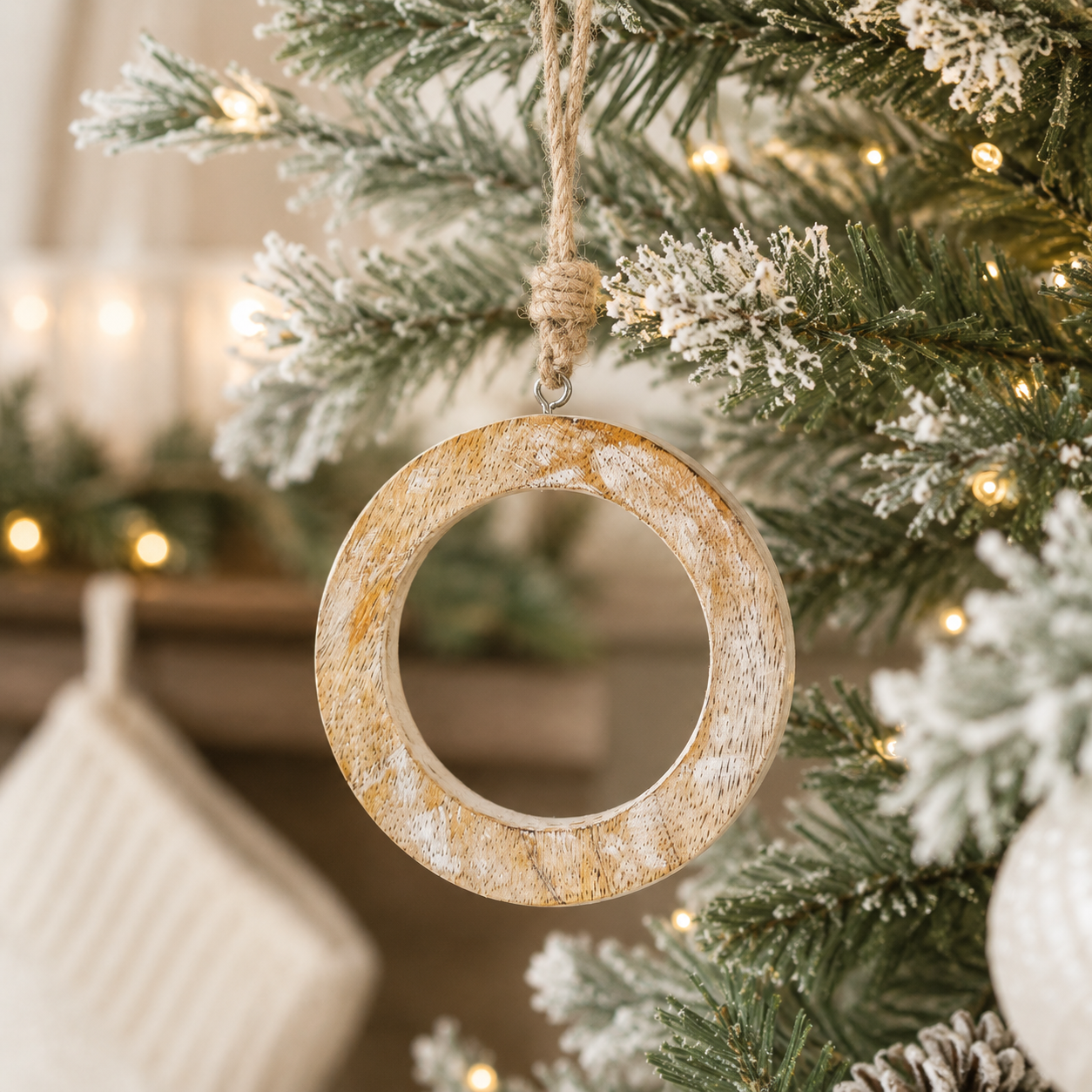 4" mango ornament - circle styled as seasonal home decor