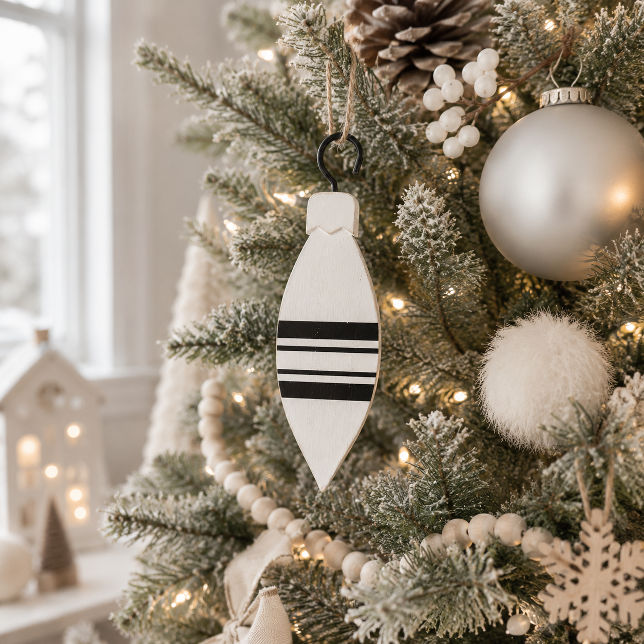 6" Reversible Wood Teardrop Ornament - White and Black