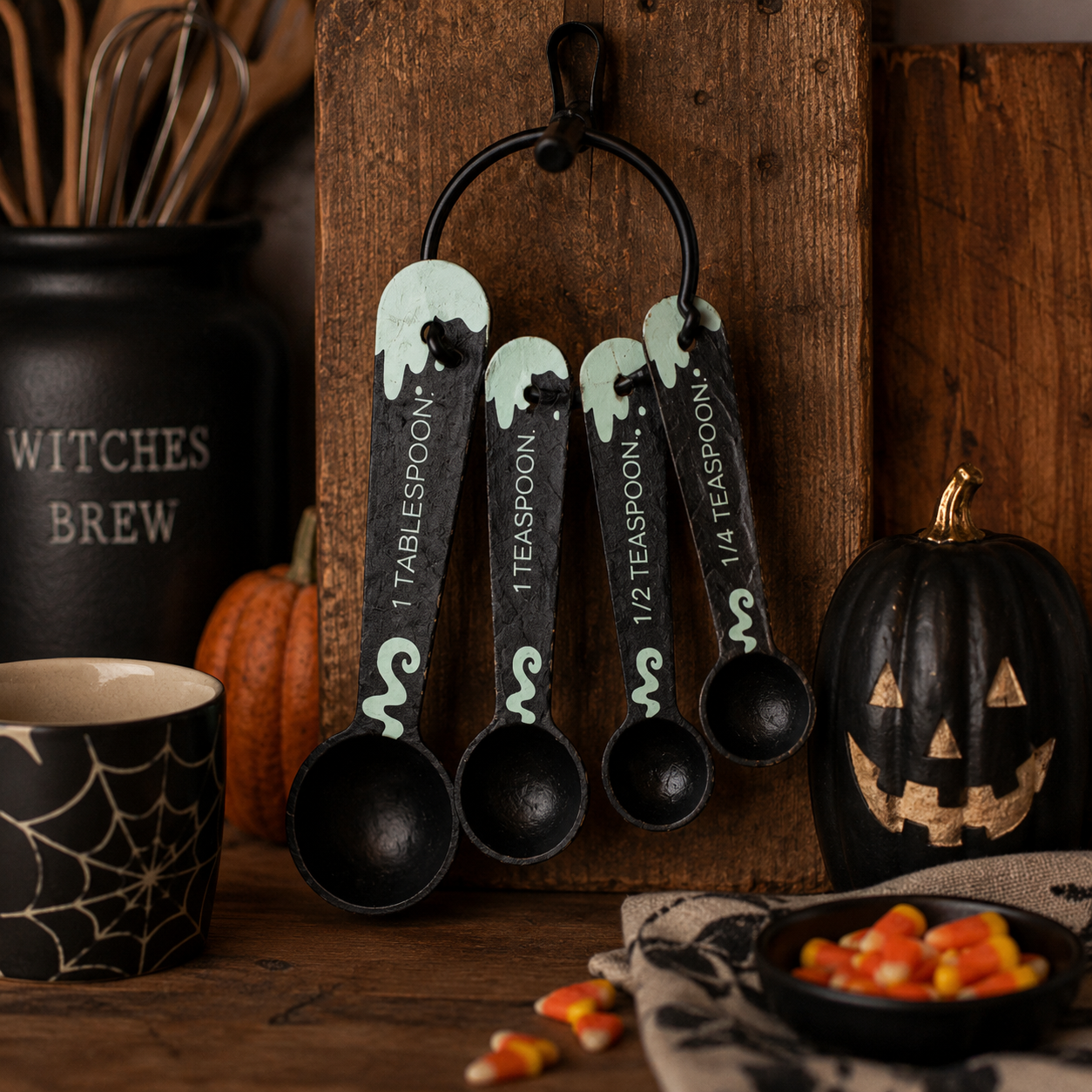 Decorative Wood Teaspoon Set - Black and Green (Set of 4)