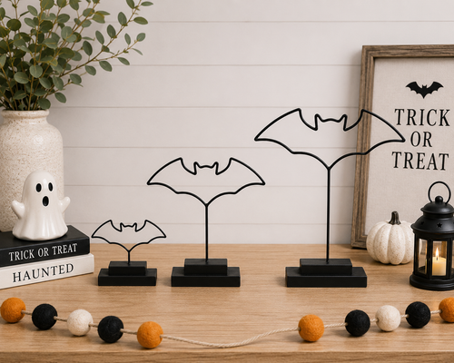 10.25" Metal Cutout on Stand - Bat | Black
