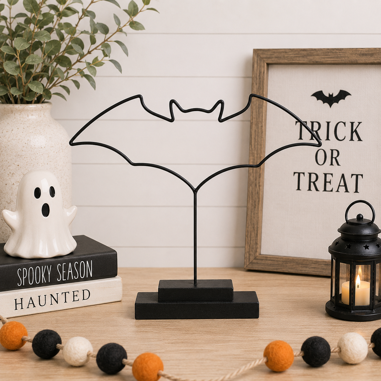 12" Metal Cutout on Stand - Bat | Black
