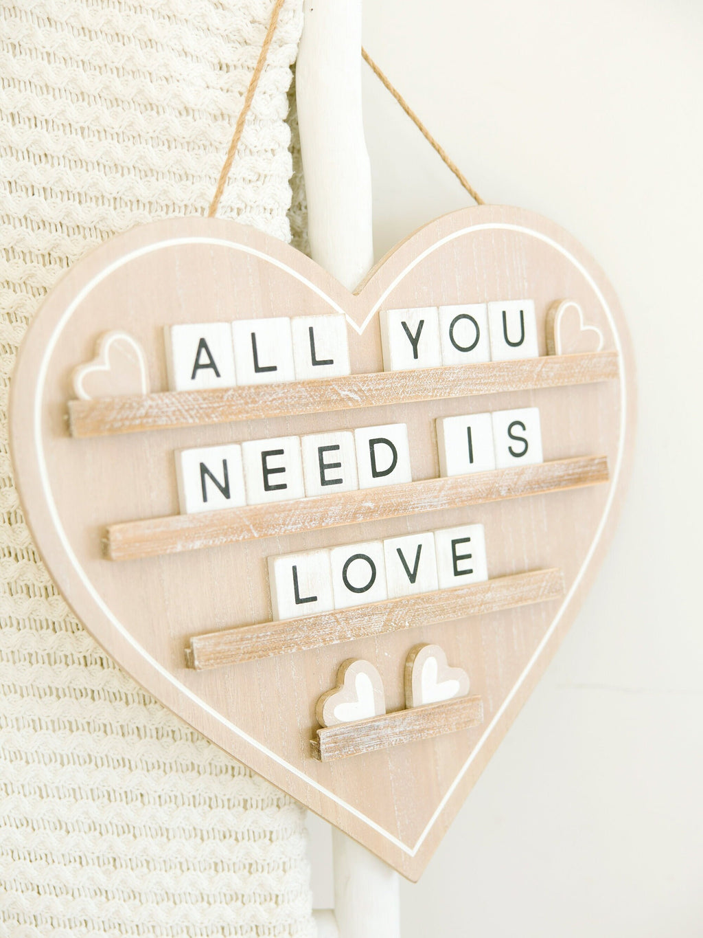 18" Hanging Wood Letterboard - Heart | Natural and White