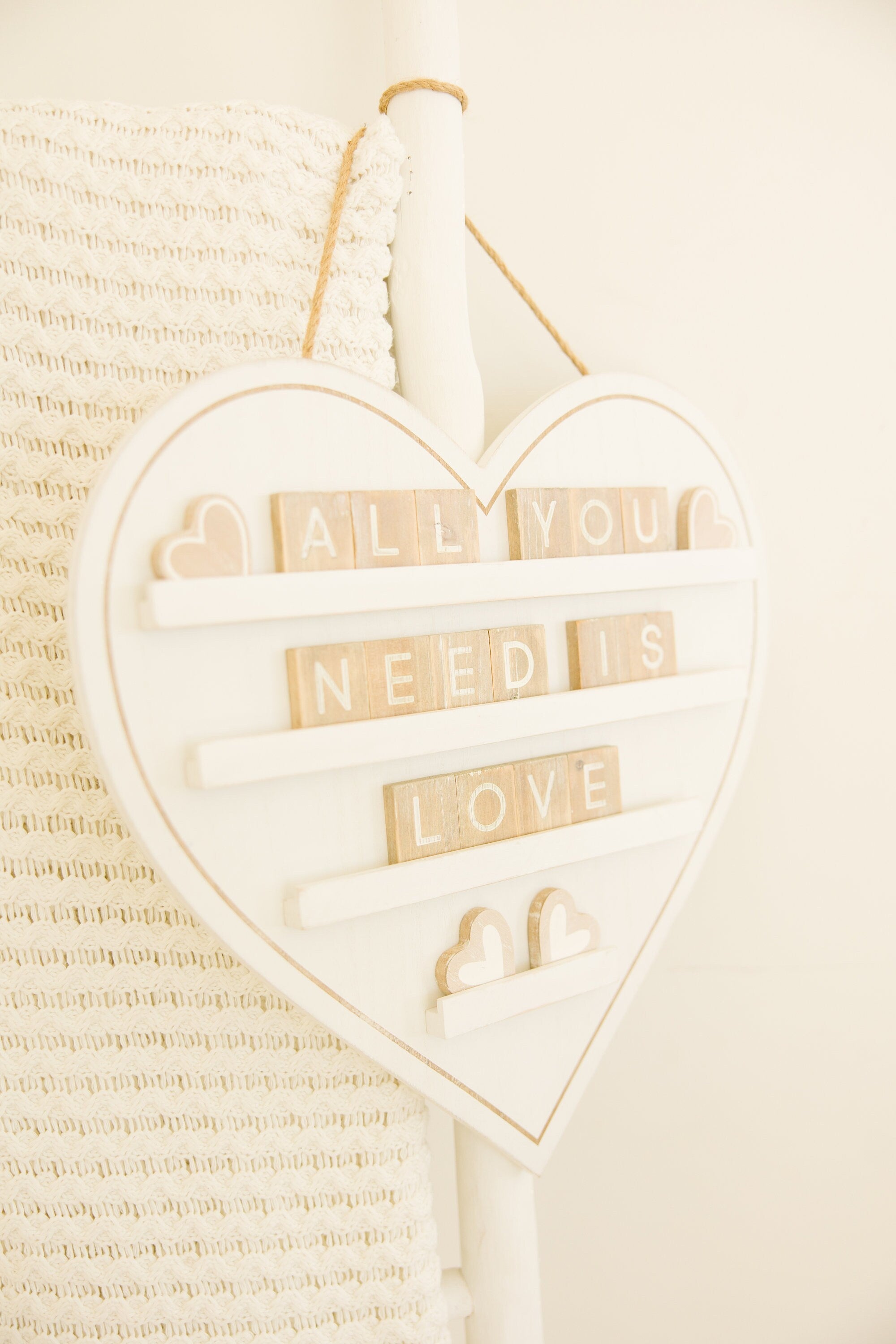 18" Hanging Wood Letterboard - Heart | White